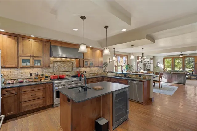 $2,000,000 | 1538 East Bruin Loop, Hayden, ID 83835