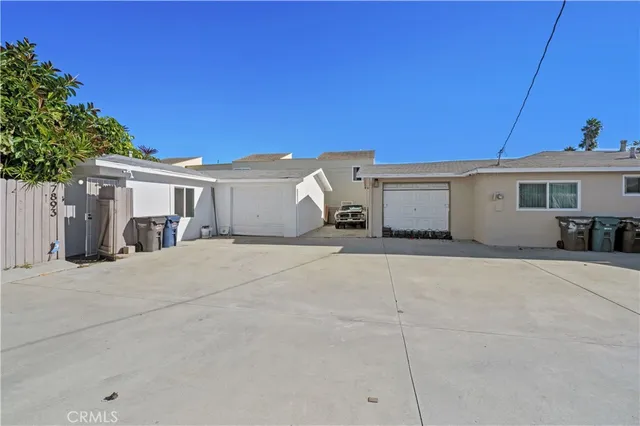 a view of house and outdoor space