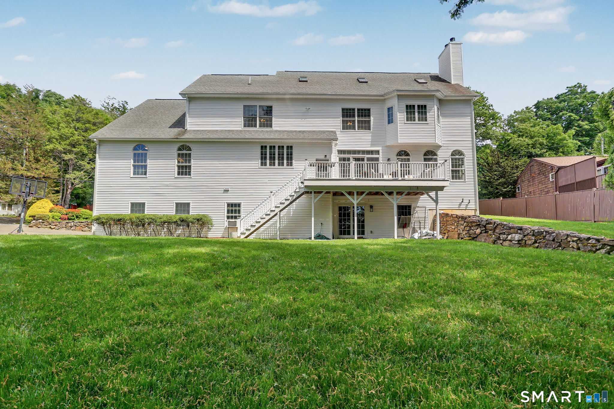 282 Glen Ridge Road Fairfield, CT 06825 - Photo 39 of 40