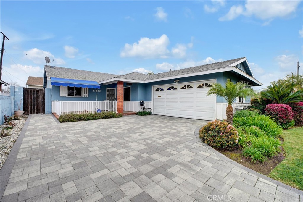 17230 Bonham Avenue Carson, CA 90746 - Photo 3 of 25