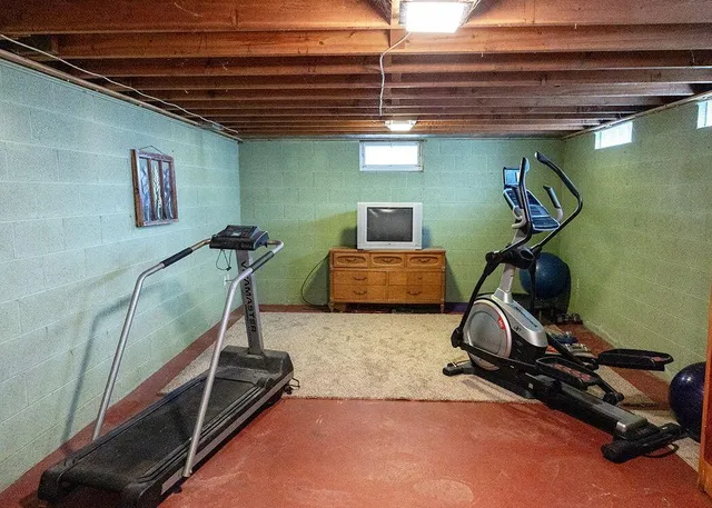 $389,989 | 544 Leonard Street North, West Salem, WI 54669