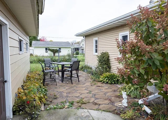 $389,989 | 544 Leonard Street North, West Salem, WI 54669