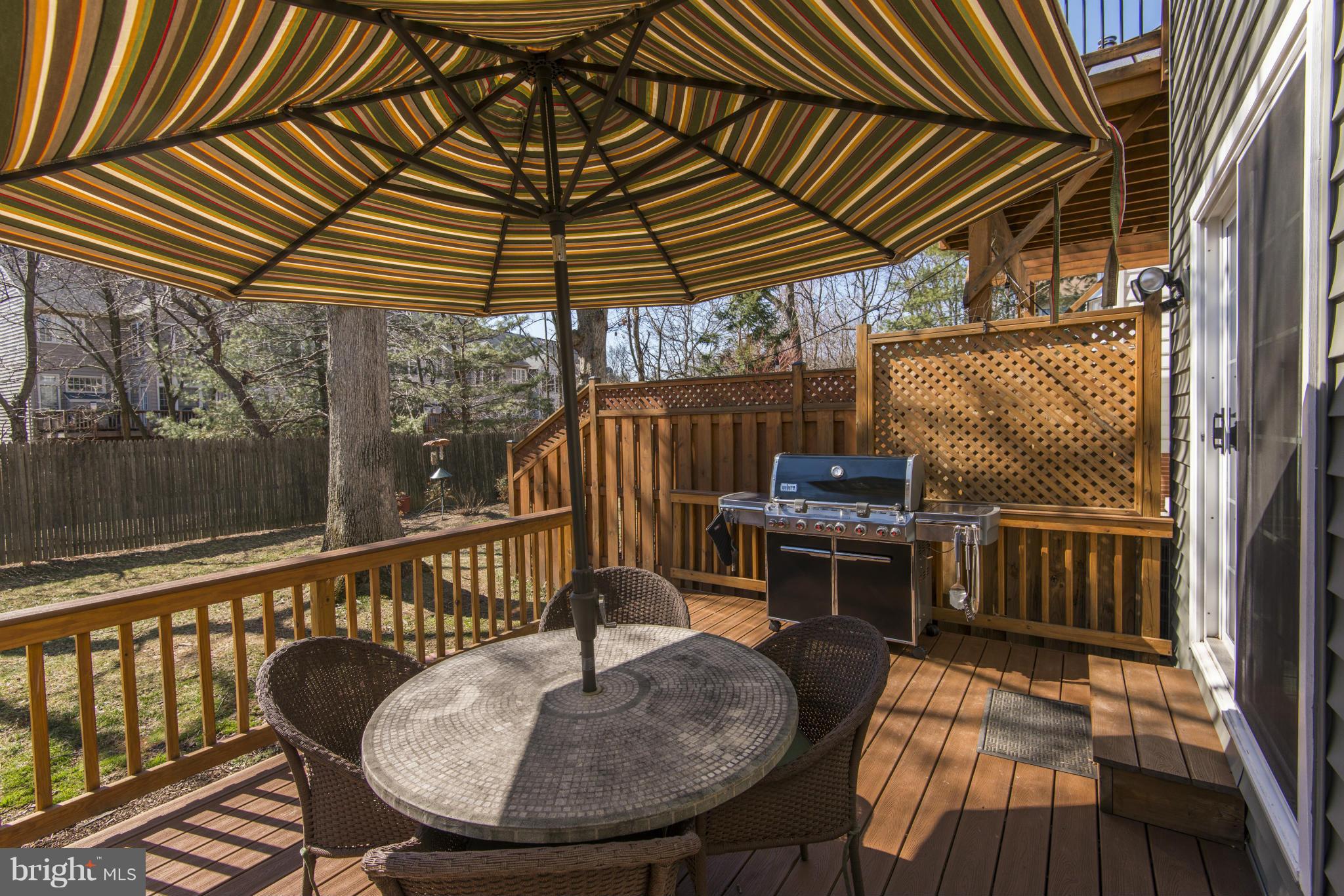 8593 Raglan Road Vienna, VA 22182 - Photo 11 of 12 Exterior (Rear)