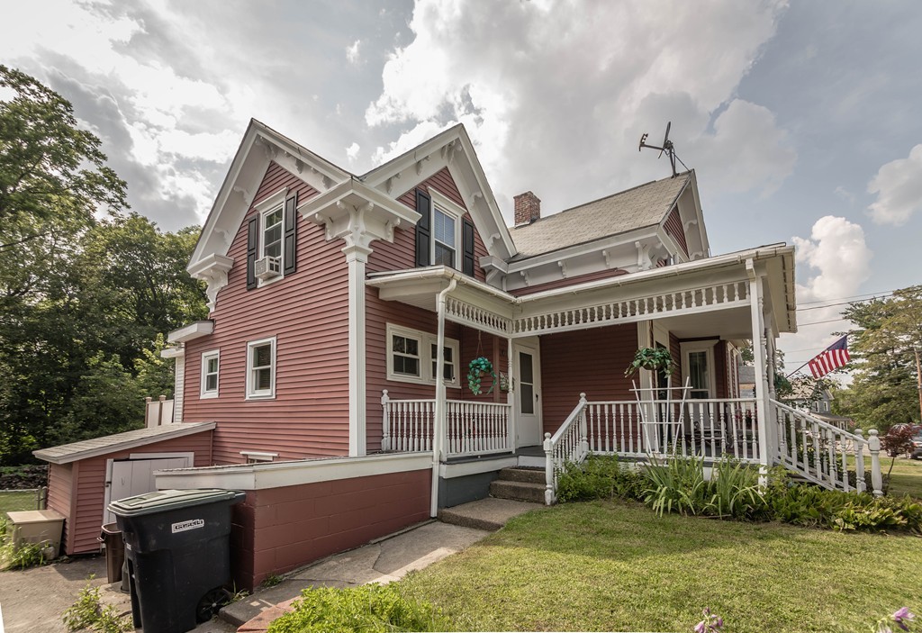 6 Barnes Street Ware, MA 01082 - Photo 2 of 23 Gallery Image 2