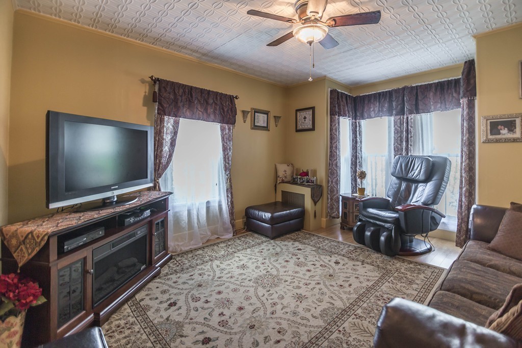 6 Barnes Street Ware, MA 01082 - Photo 8 of 23 Gallery Image 8