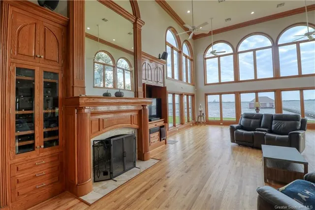 $1,193,999 | 7090 Moss Lake Lane, Sulphur, LA 70665