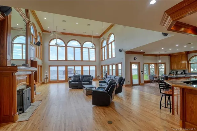 $1,193,999 | 7090 Moss Lake Lane, Sulphur, LA 70665