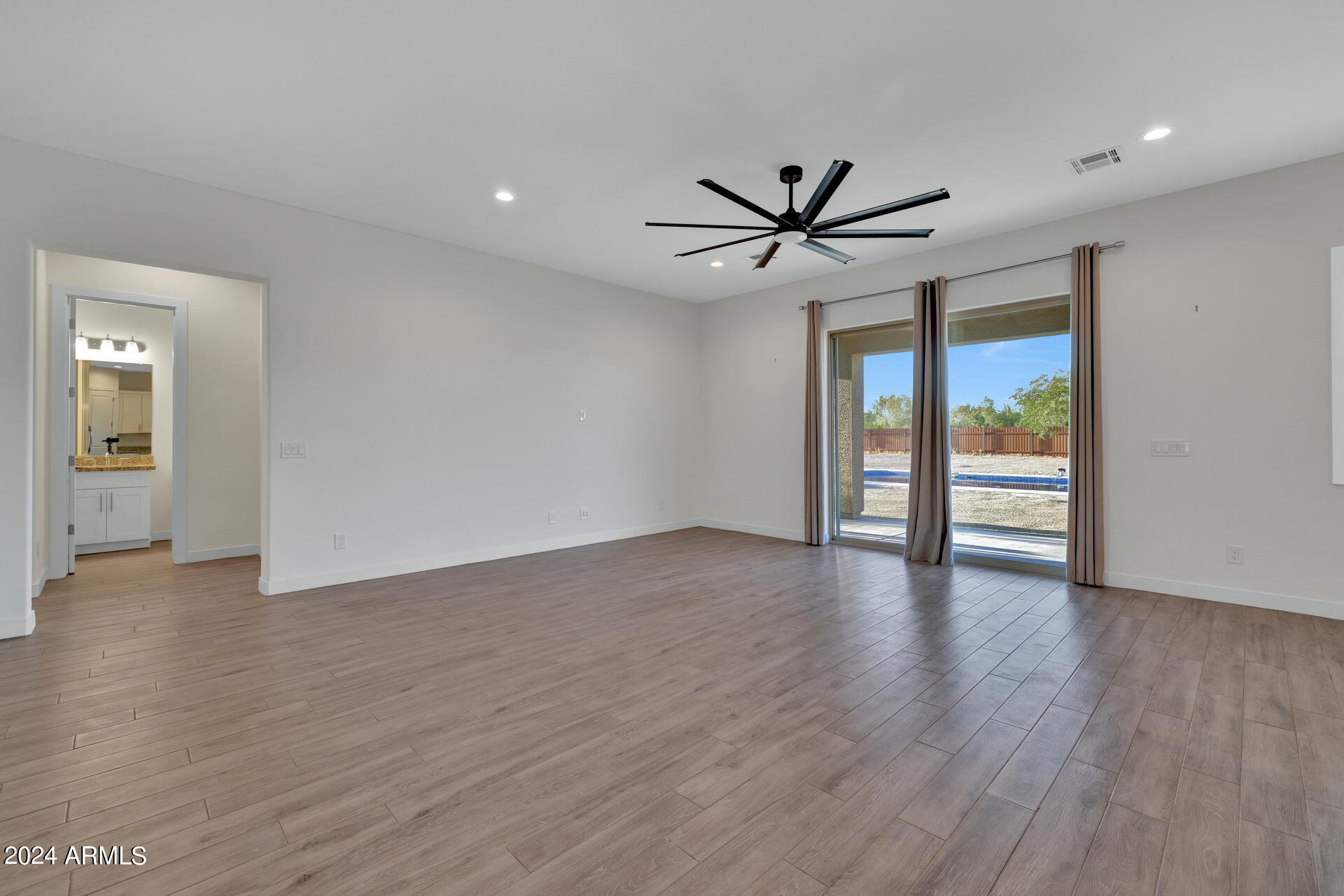 16812 West Baker Road Surprise, AZ 85387 - Photo 13 of 67 3K6A2634_5_6