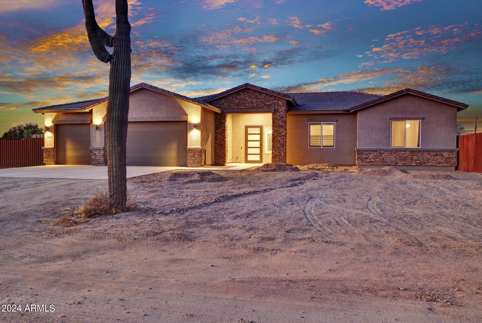16812 West Baker Road Surprise, AZ 85387 - Photo 2 of 67 3K6A2796_7_8