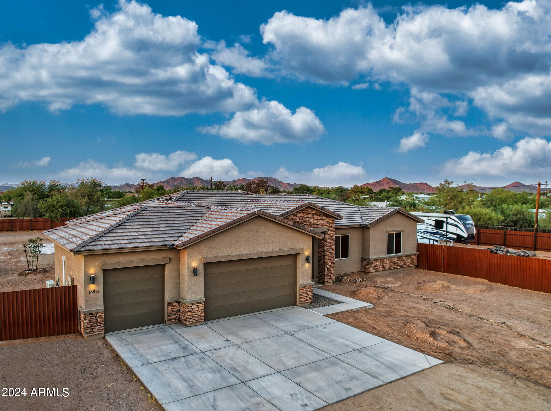 16812 West Baker Road Surprise, AZ 85387 - Photo 5 of 67 DJI_0741_13