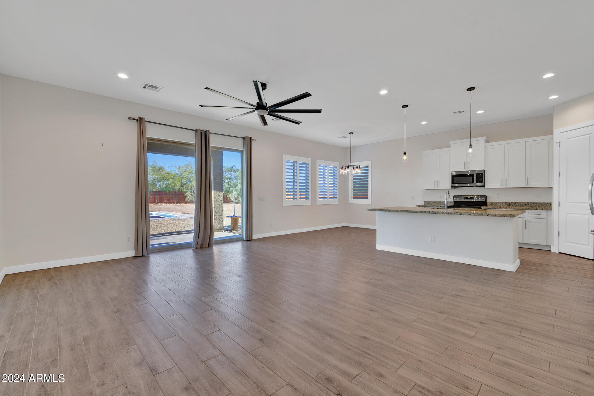 16812 West Baker Road Surprise, AZ 85387 - Photo 9 of 67 3K6A2616_17_18_19_20