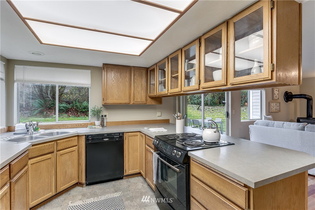 14719 Southeast 190th Street Renton, WA 98058 - Photo 11 of 25