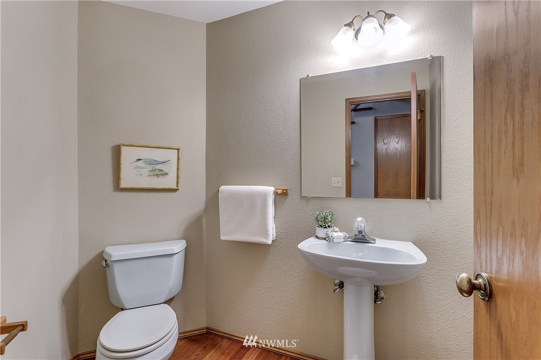 14719 Southeast 190th Street Renton, WA 98058 - Photo 17 of 25