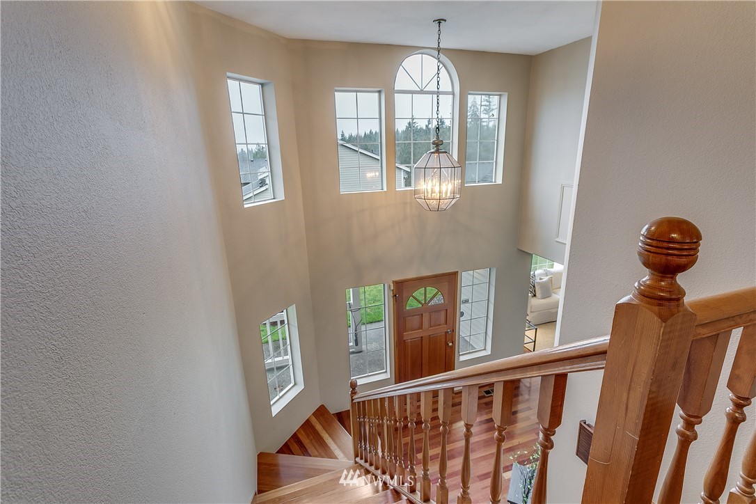 14719 Southeast 190th Street Renton, WA 98058 - Photo 4 of 25