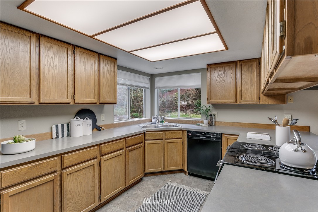 14719 Southeast 190th Street Renton, WA 98058 - Photo 10 of 25