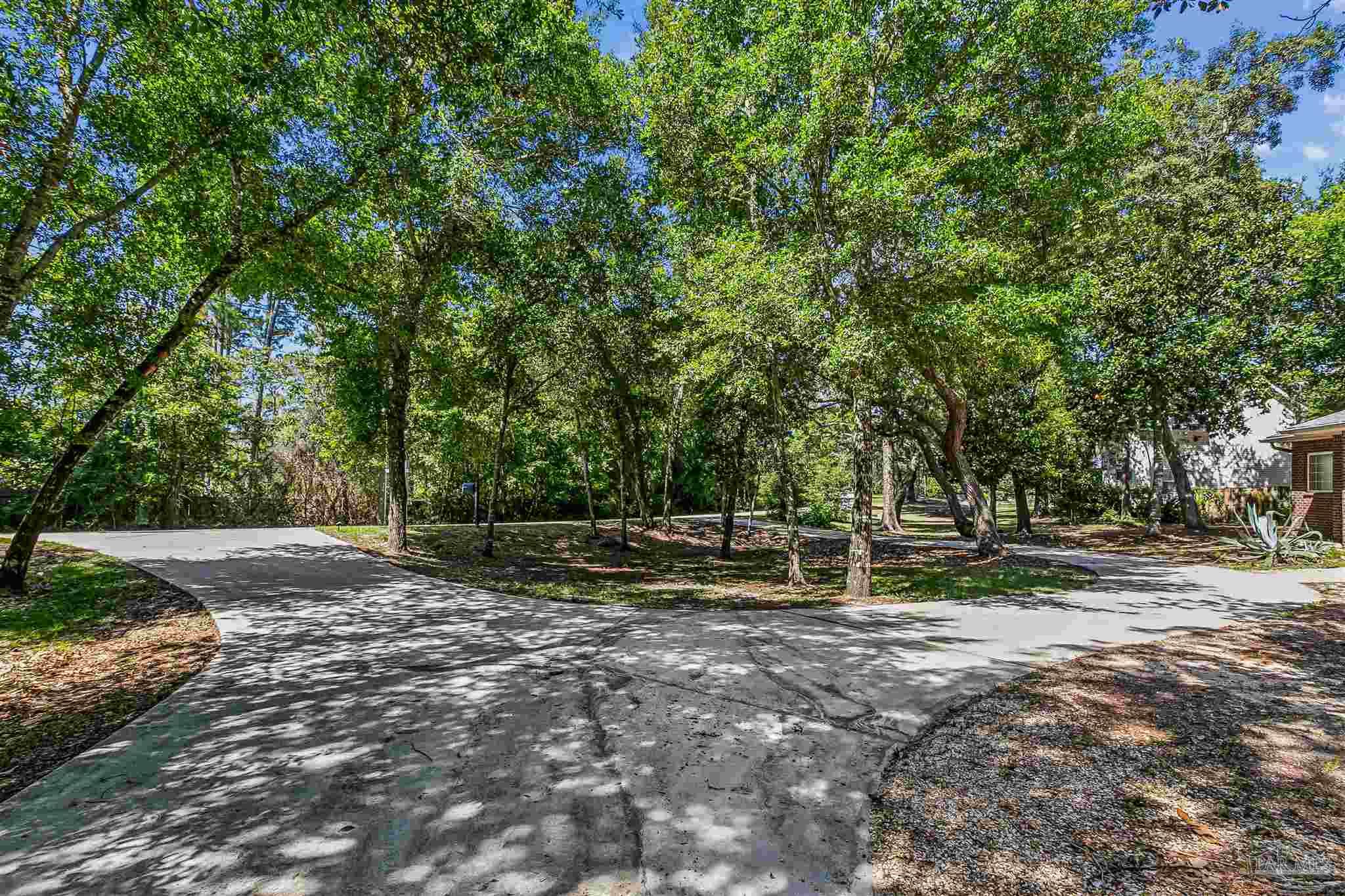16340 Innerarity Point Road Pensacola, FL 32507 - Photo 31 of 31 Gallery Image 31