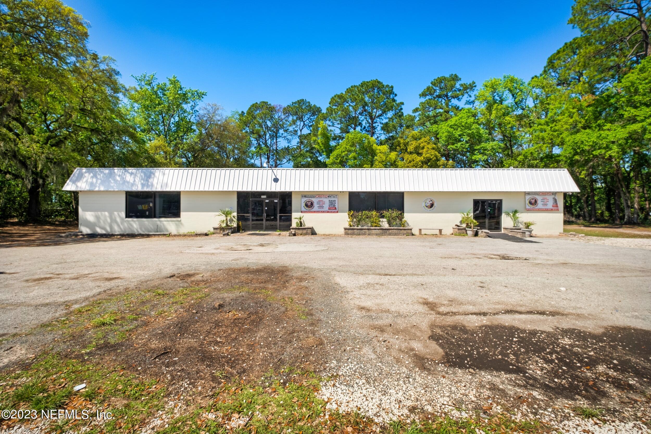 3550 Spring Park Road Jacksonville, FL 32207 - Photo 2 of 34 Exterior Building