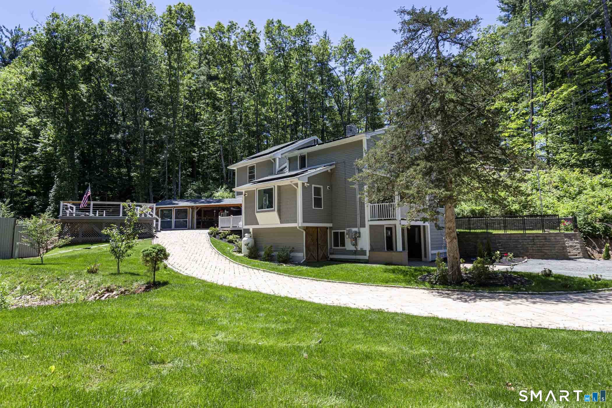 50 Chidsey Road Avon, CT 06001 - Photo 2 of 40