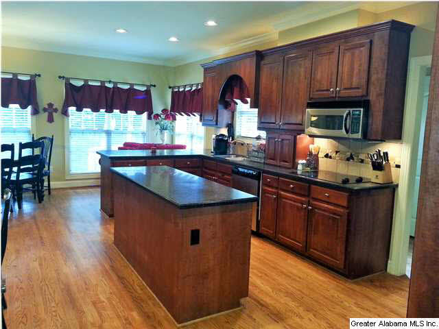 975 Tawbush Road Locust Fork, AL 35097 - Photo 18 of 32