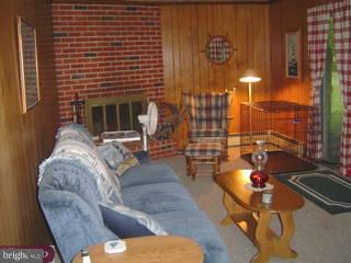 144 Den Road Lincoln University, PA 19352 - Photo 2 of 6 Gallery Image 2