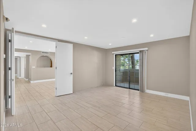 $2,400 | 7557 North Dreamy Draw Drive, Unit 264, Phoenix, AZ 85020