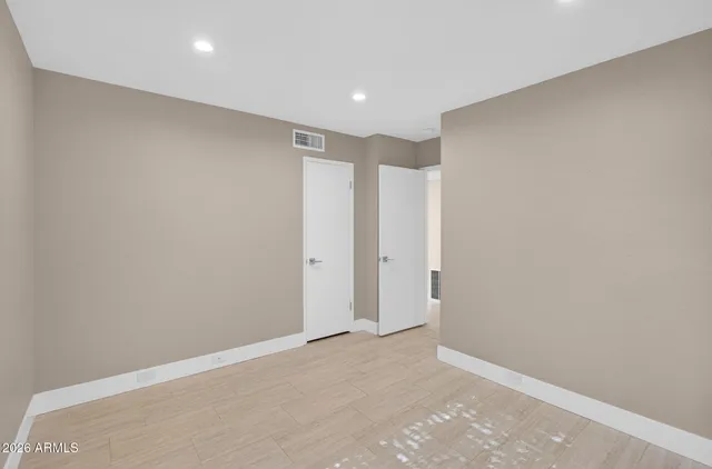 $2,400 | 7557 North Dreamy Draw Drive, Unit 264, Phoenix, AZ 85020