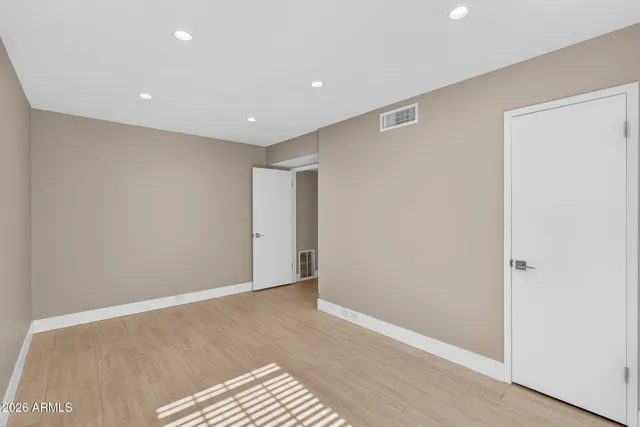 $2,400 | 7557 North Dreamy Draw Drive, Unit 264, Phoenix, AZ 85020