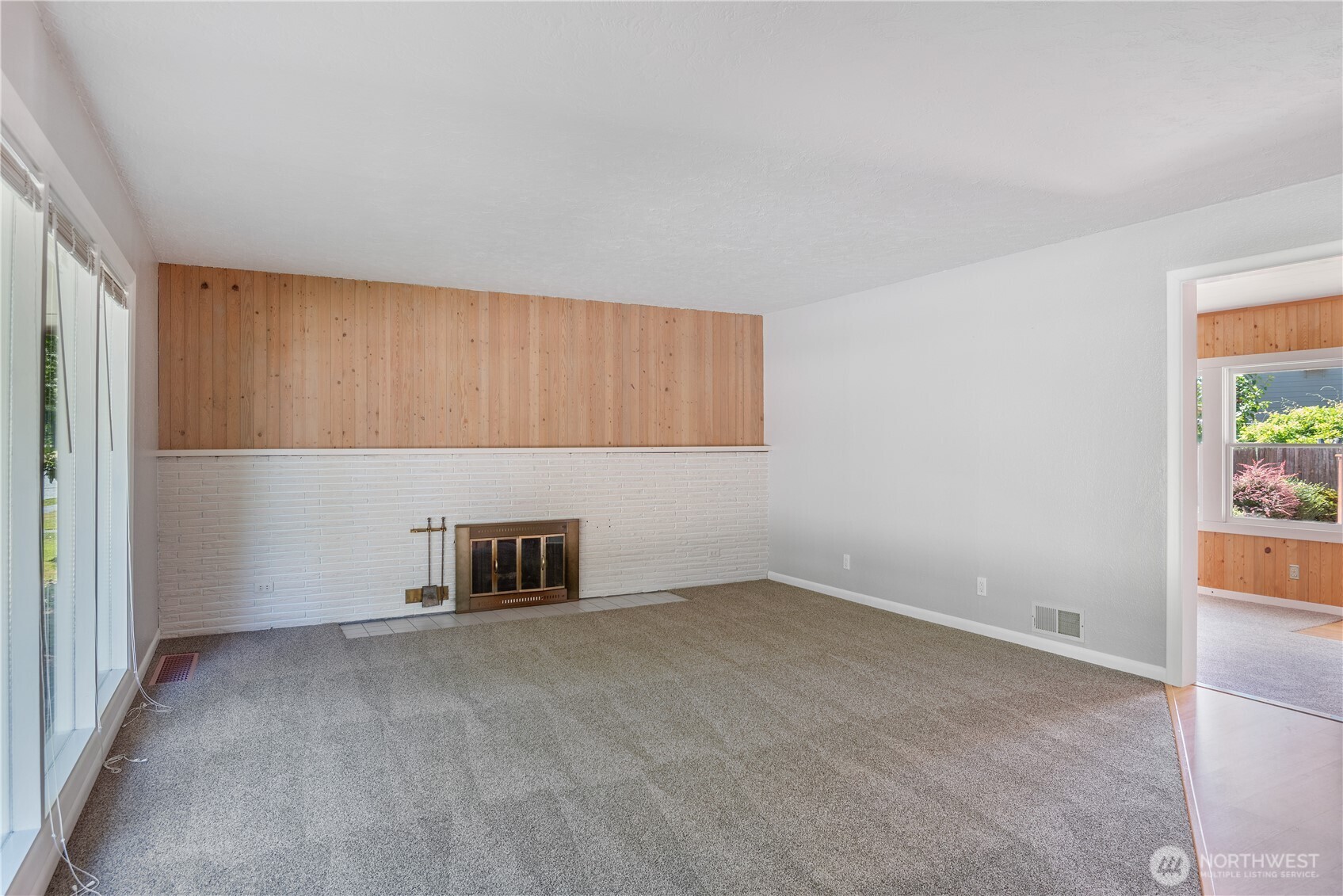 2645 Harding Street Longview, WA 98632 - Photo 5 of 34 Gallery Image 5