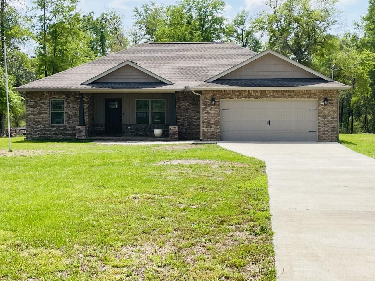 7149 Springhill Road Milton, FL 32570 - Photo 1 of 30 Front House