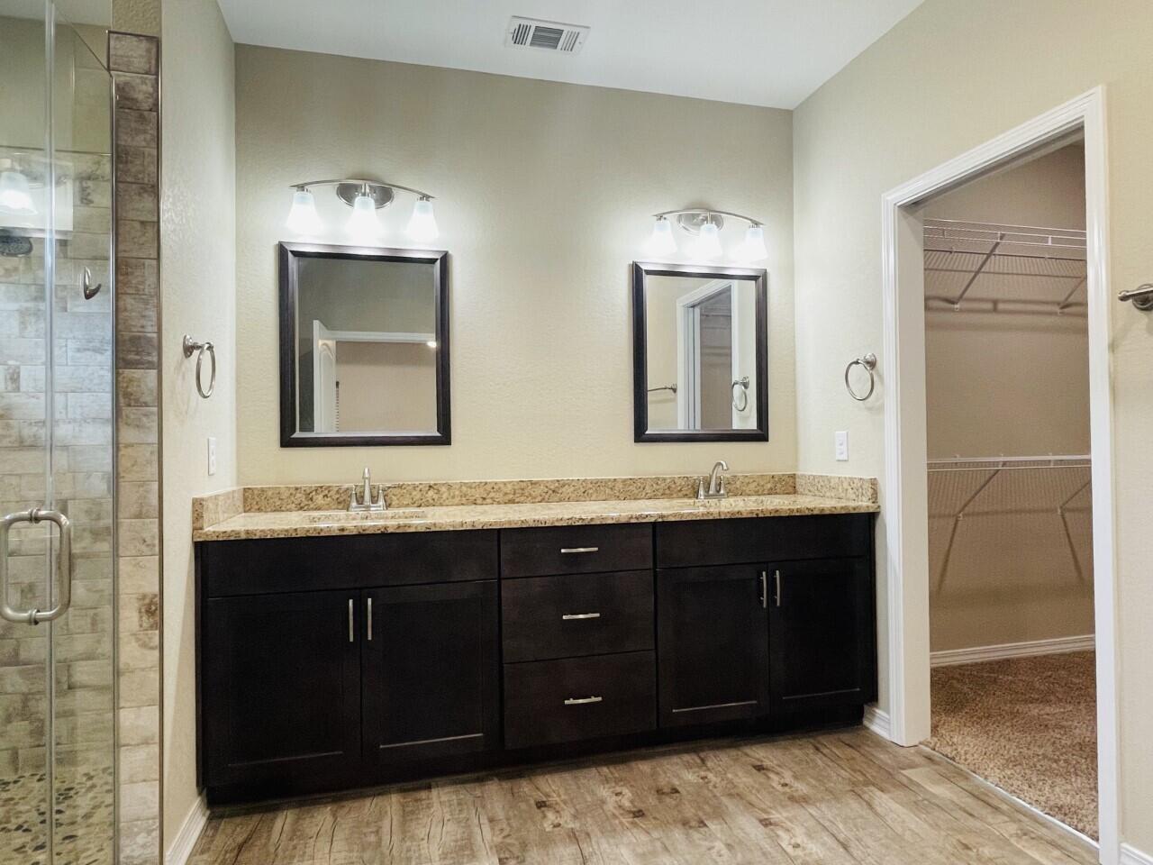 7149 Springhill Road Milton, FL 32570 - Photo 15 of 30 Master Bath