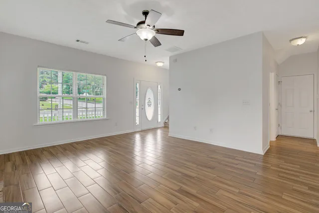 $2,350 | 77 Crescent Street, Newnan, GA 30265