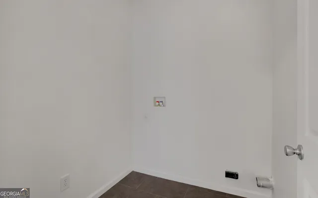 $2,350 | 77 Crescent Street, Newnan, GA 30265