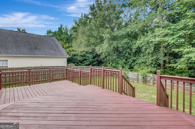 $2,350 | 77 Crescent Street, Newnan, GA 30265