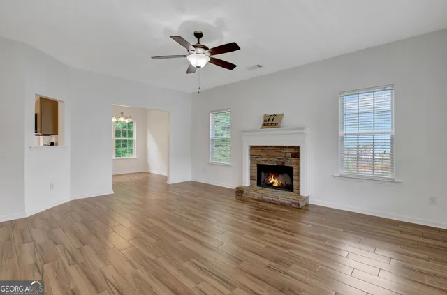 $2,350 | 77 Crescent Street, Newnan, GA 30265