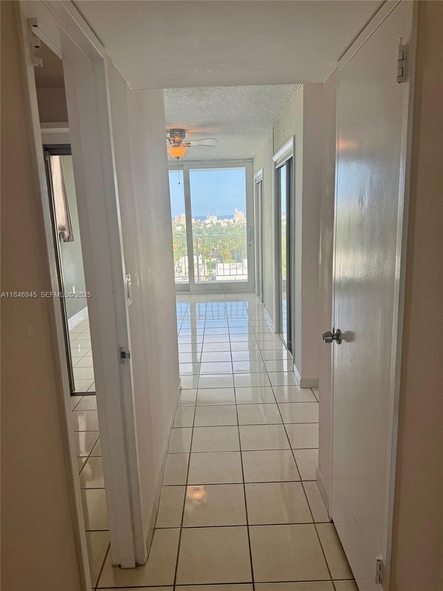 1228 West Avenue, Unit 1109 Miami Beach, FL 33139 - Photo 6 of 10 a view of an entryway