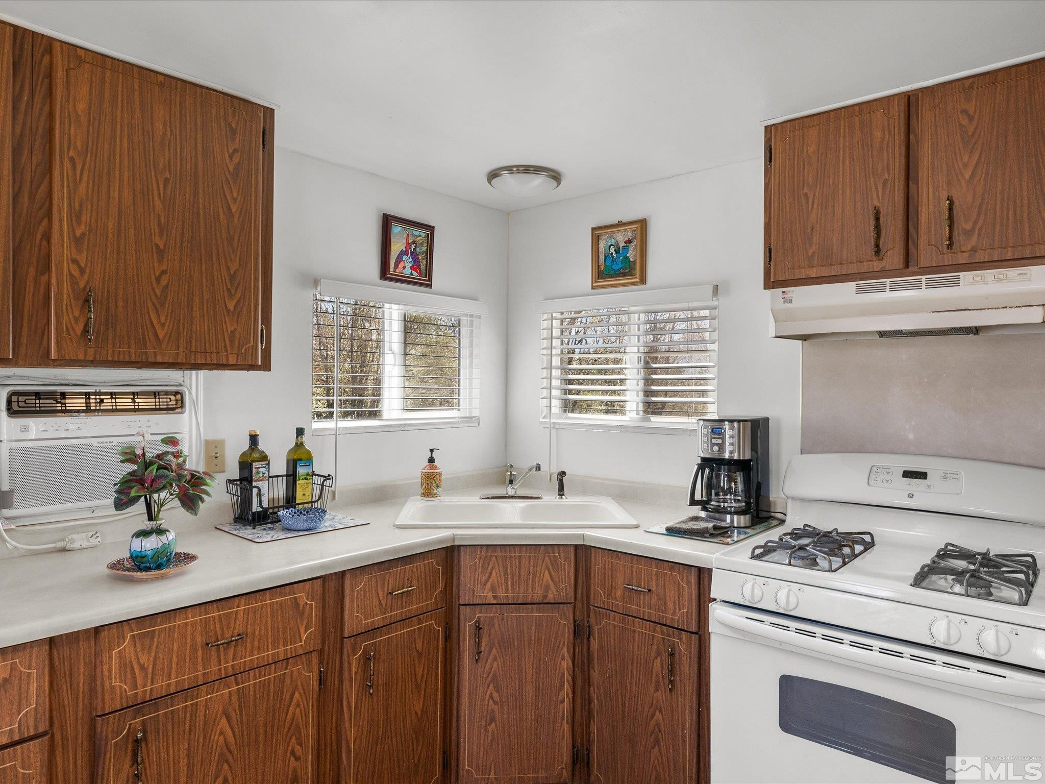 18805 Pinon Reno, NV 89508 - Photo 13 of 26 Photo 13