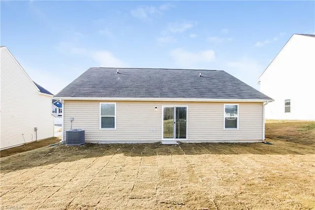 $1,725 | 311 Armistead Court, Burlington, NC 27217