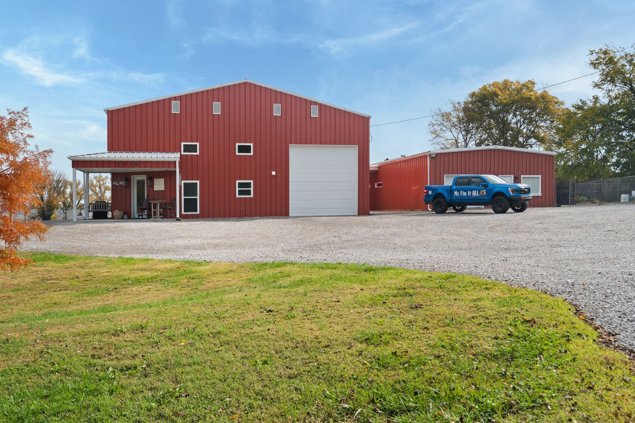 201 Graves Road Goodlettsville, TN 37072 - Photo 4 of 70 a front view of a house with a big yard