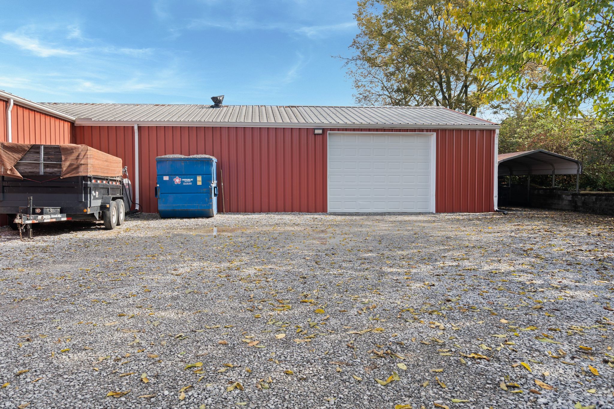 201 Graves Road Goodlettsville, TN 37072 - Photo 43 of 70 a view of a car garage with a car parked