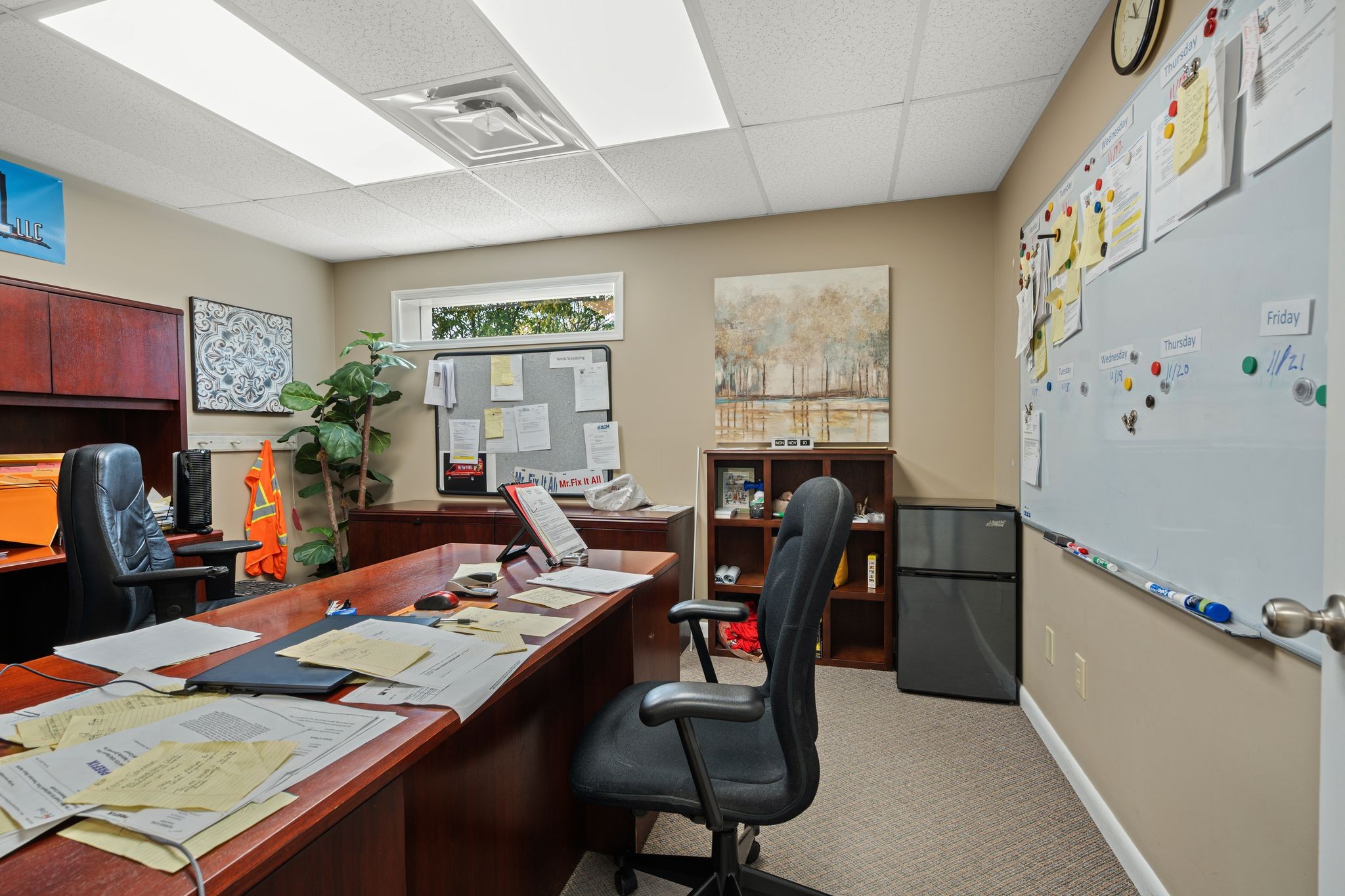 201 Graves Road Goodlettsville, TN 37072 - Photo 46 of 70 a view of a workspace with furniture and a window