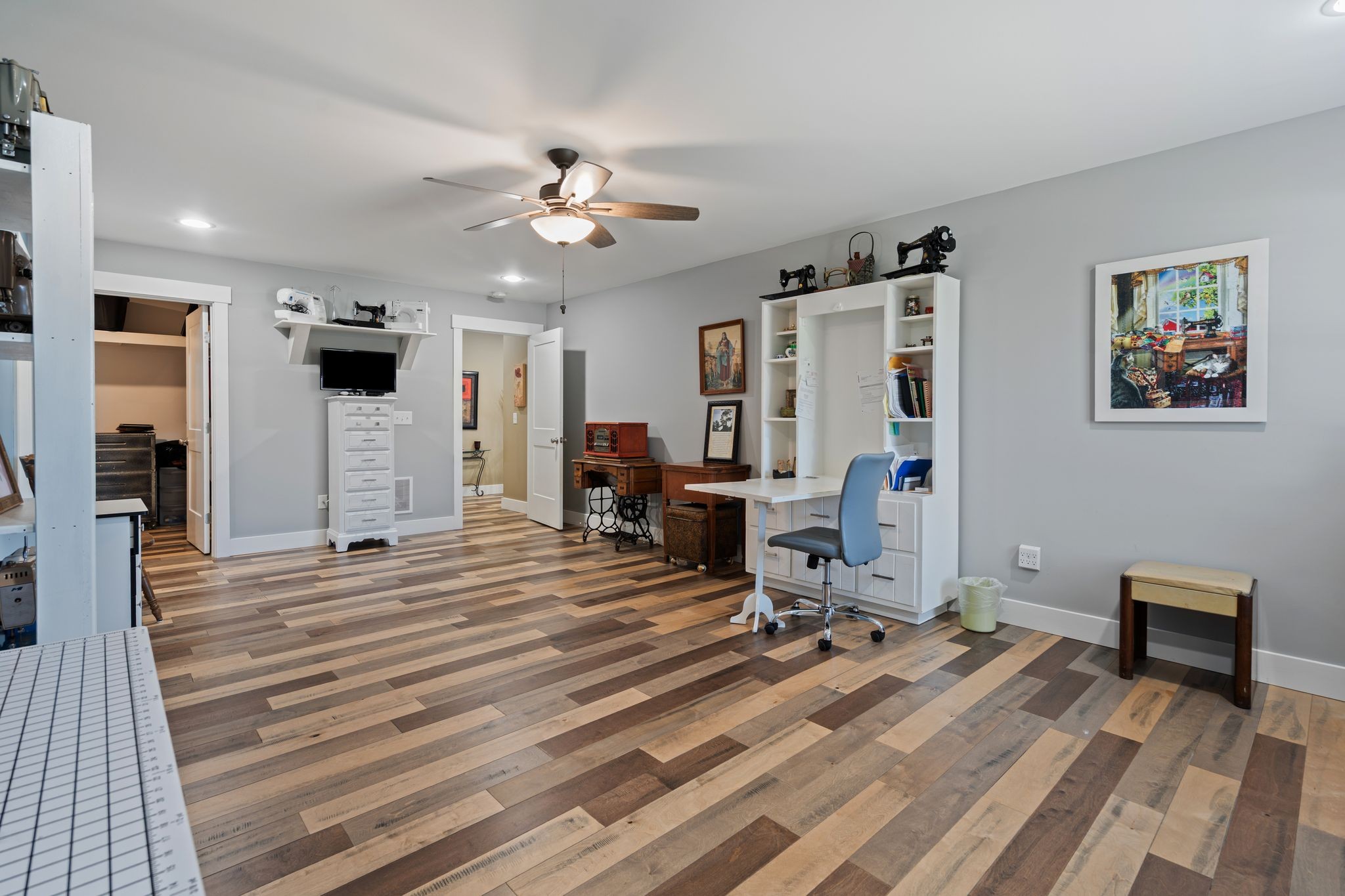 201 Graves Road Goodlettsville, TN 37072 - Photo 58 of 70 a view of a livingroom with furniture and a ceiling fan