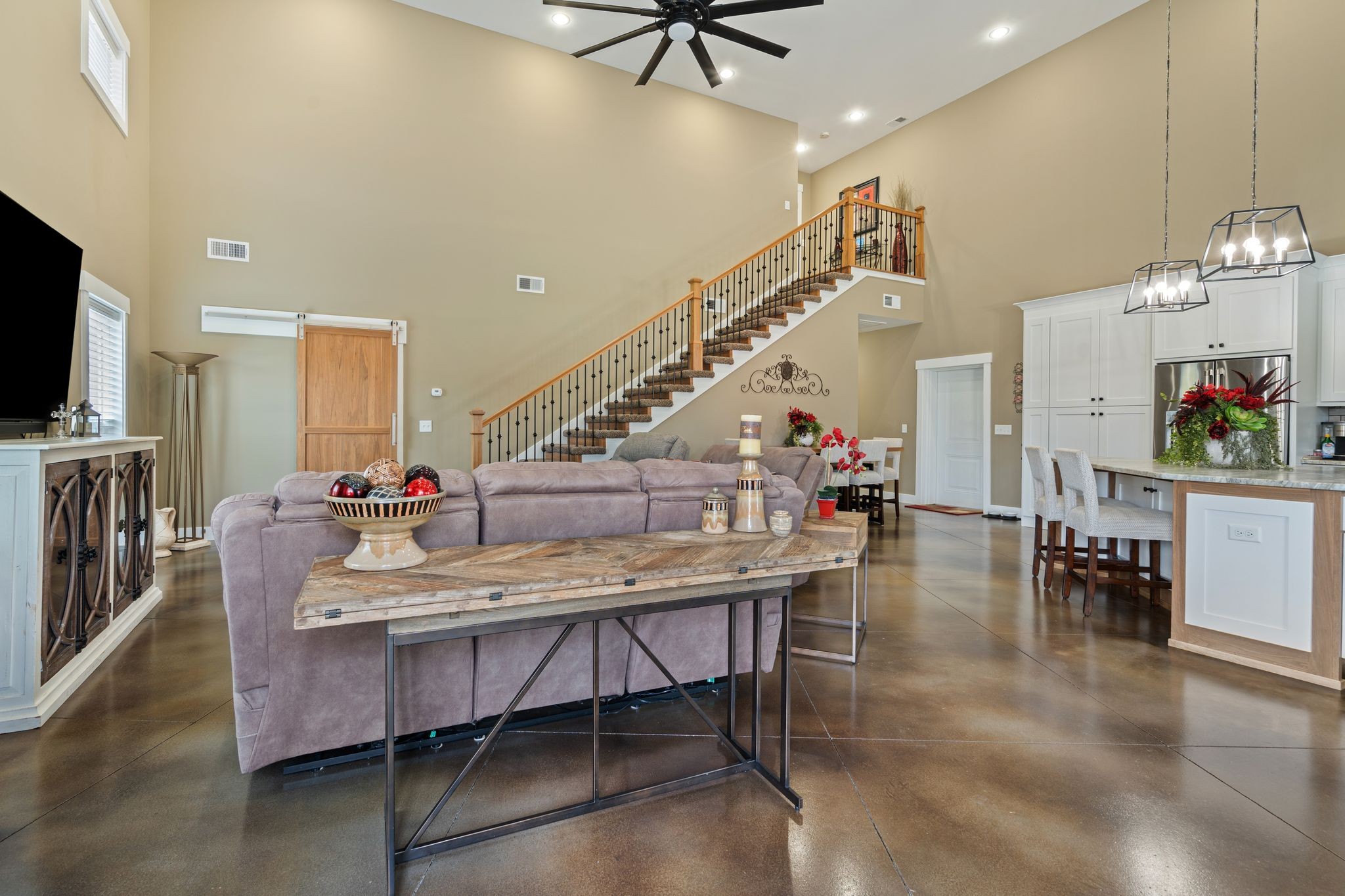 201 Graves Road Goodlettsville, TN 37072 - Photo 7 of 70 a dining room with furniture and wooden floor