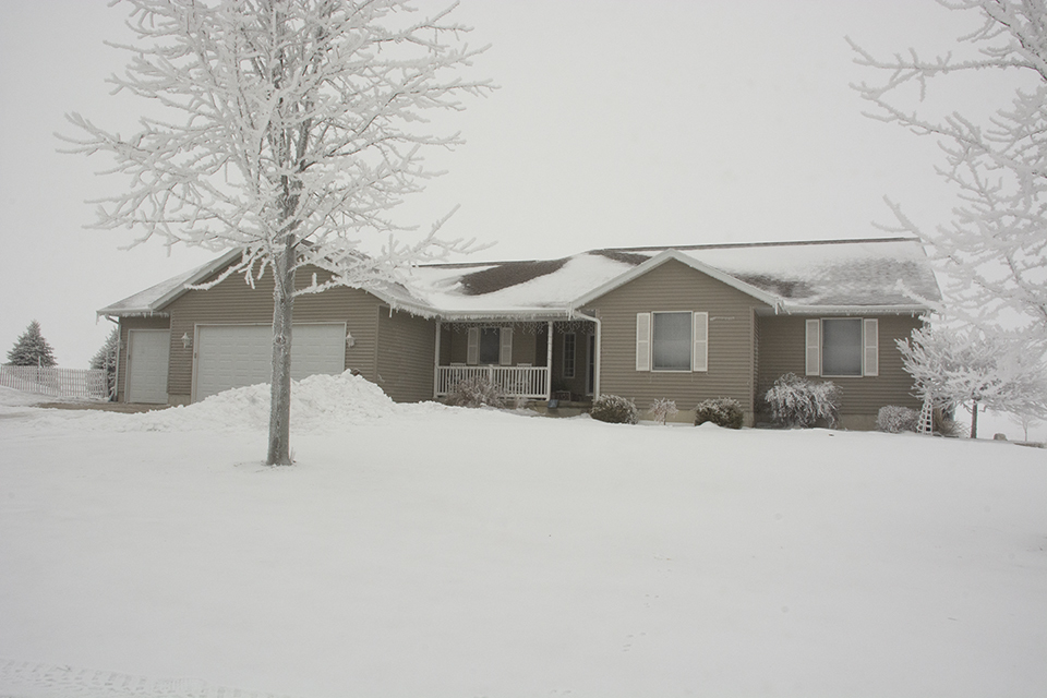 18070 Holly Road Morrison, IL 61270 - Photo 1 of 53