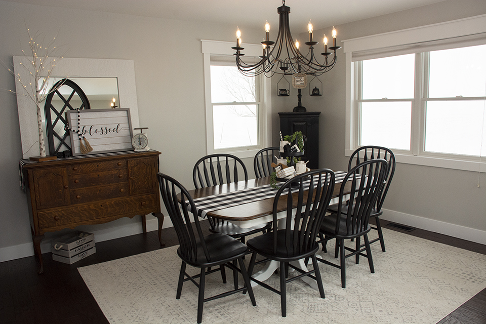 18070 Holly Road Morrison, IL 61270 - Photo 6 of 53
