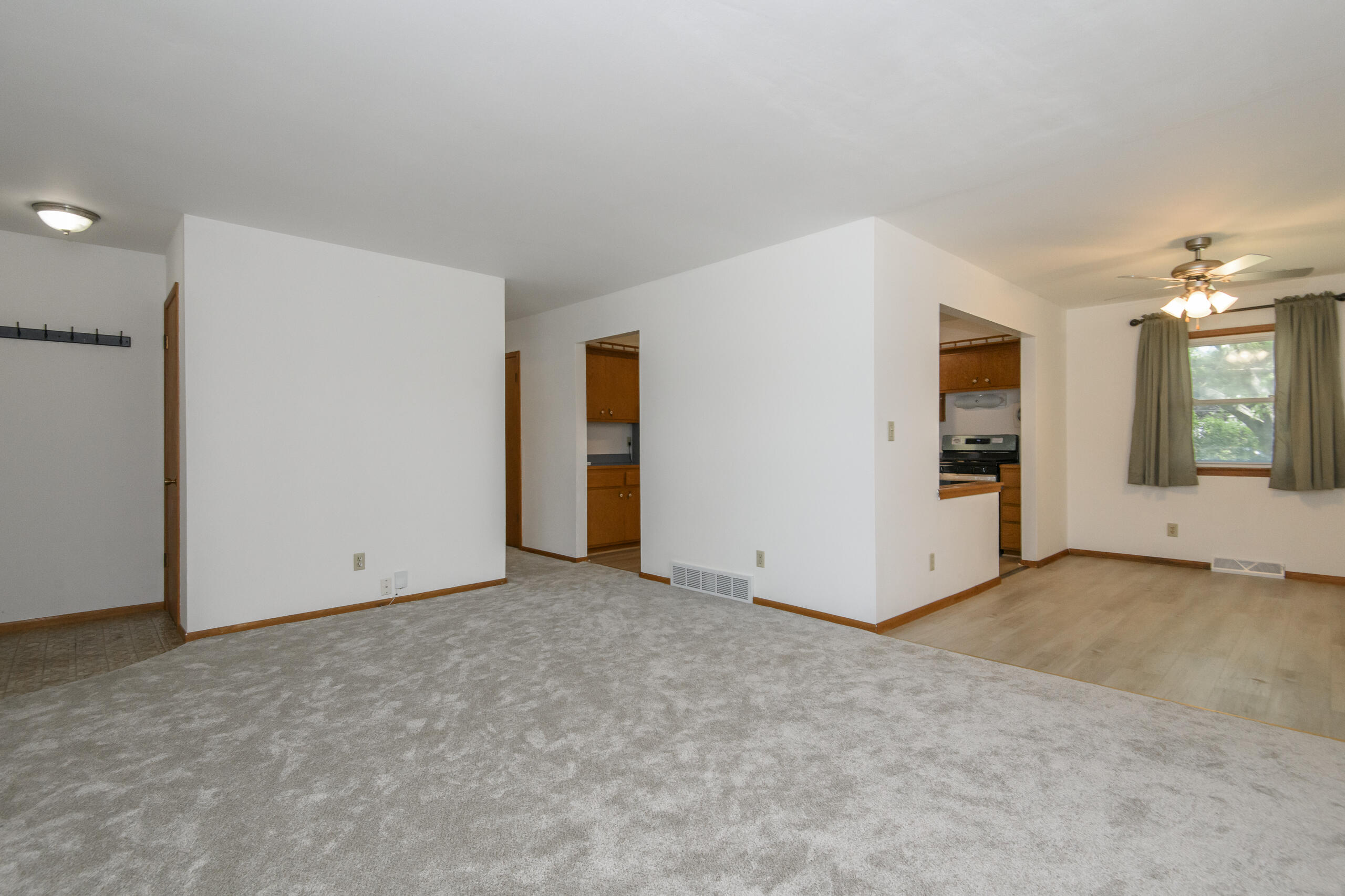 7016 North 86th Street Milwaukee, WI 53224 - Photo 30 of 40 Living room Dining room