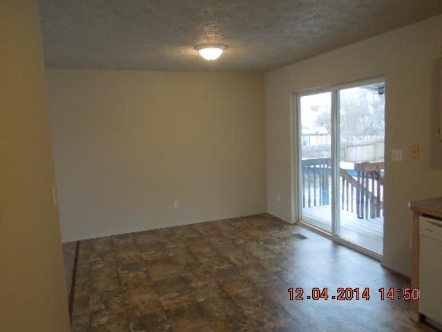 1221 South University Road Spokane, WA 99206 - Photo 5 of 16