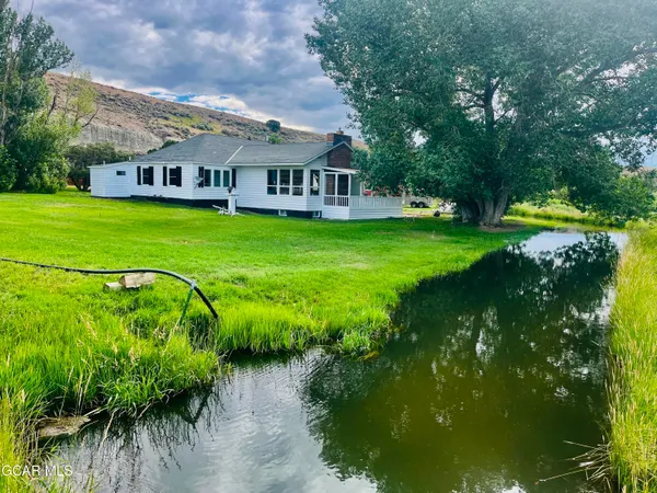 $829,000 | 40462 Highway 40, Parshall, CO 80468