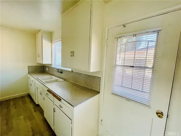 $1,700 | 731 South Almansor Street, Alhambra, CA 91801