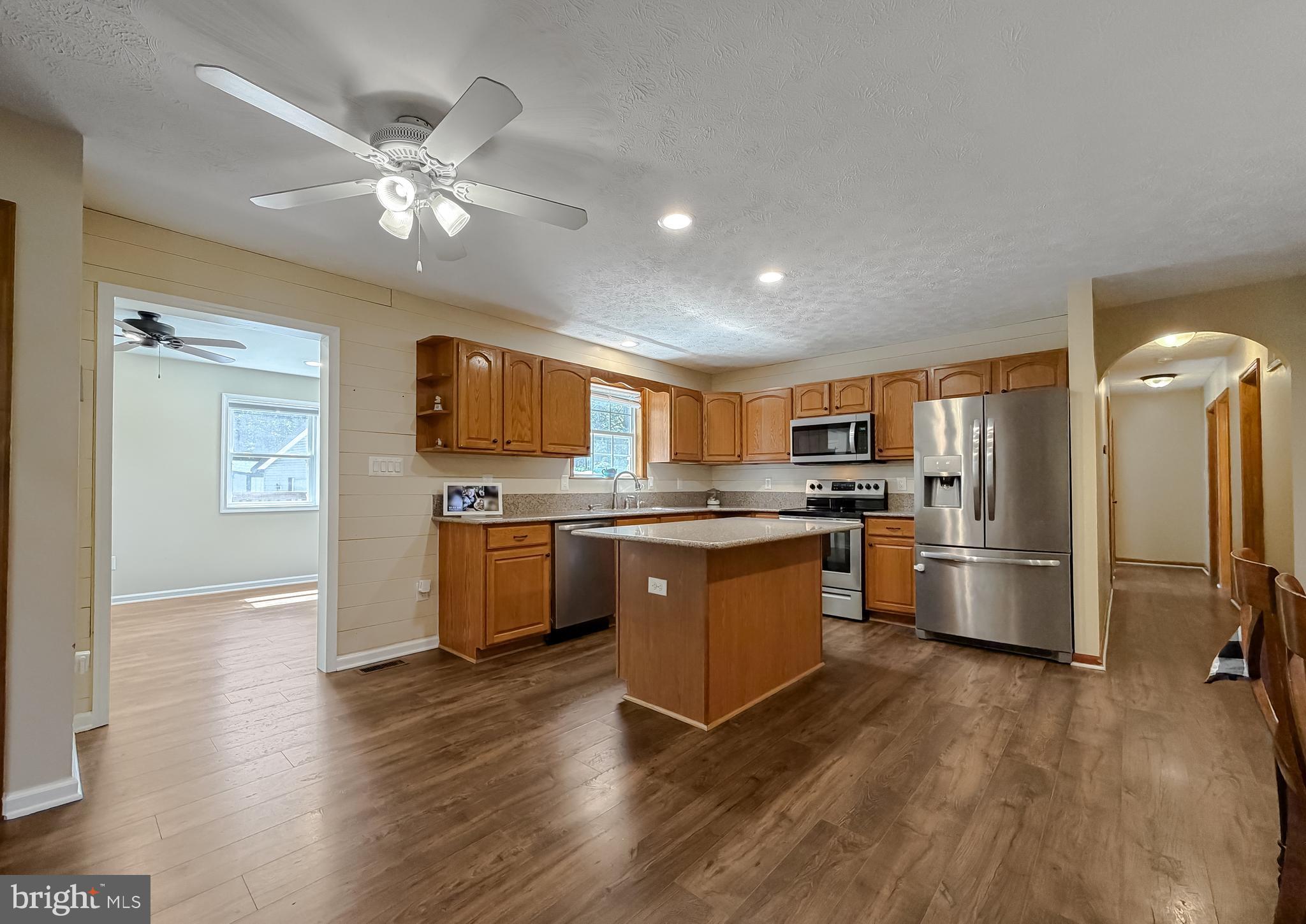 31370 Point Lookout Road Mechanicsville, MD 20659 - Photo 8 of 48