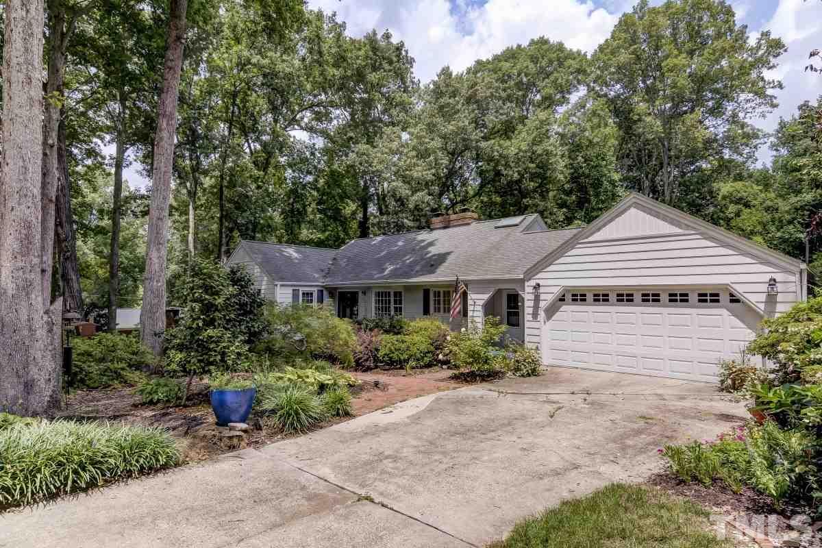 6612 Electra Drive Raleigh, NC 27607 - Photo 3 of 20